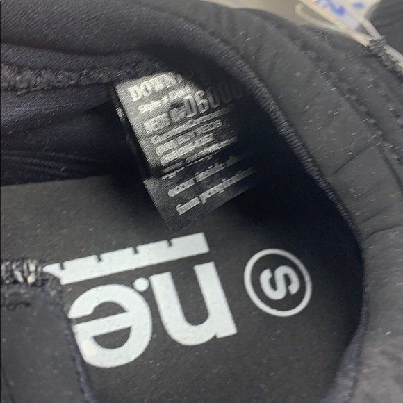 N.E.O.S performance overshoe. Small, black, new - Picture 7 of 13